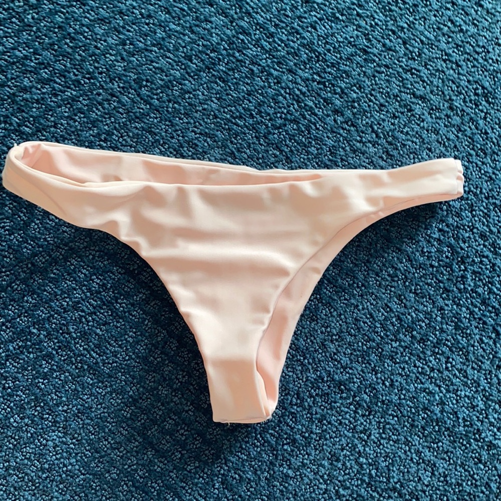 Pink cheeky bikini bottoms